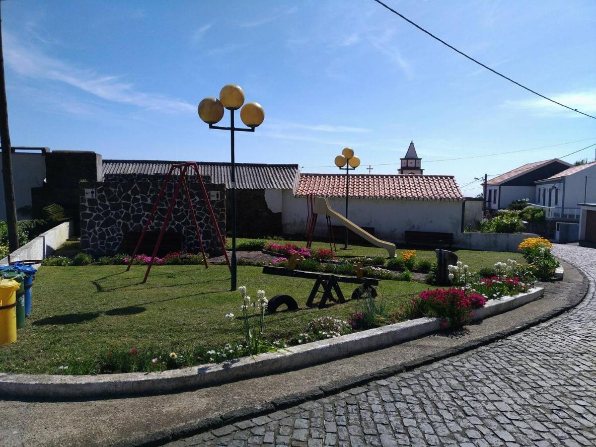 Alojamento Local M&I Lajes das Flores Eksteriør billede