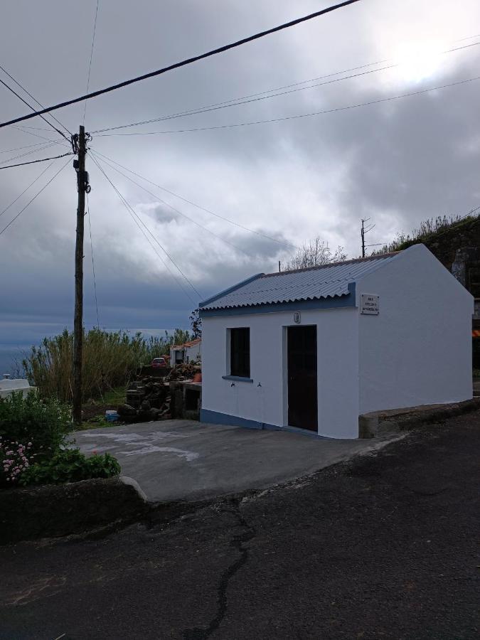 Alojamento Local M&I Lajes das Flores Eksteriør billede