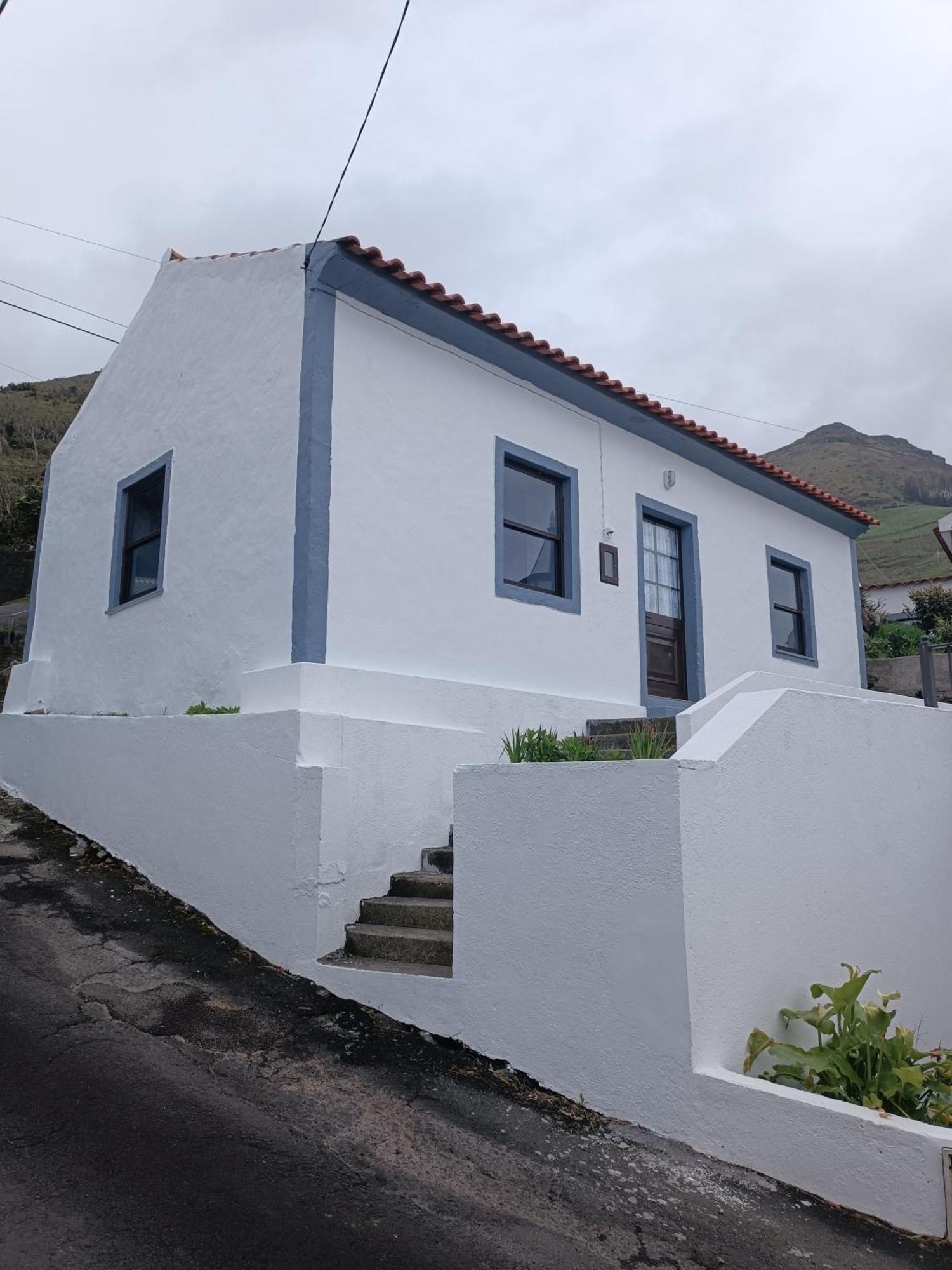 Alojamento Local M&I Lajes das Flores Eksteriør billede